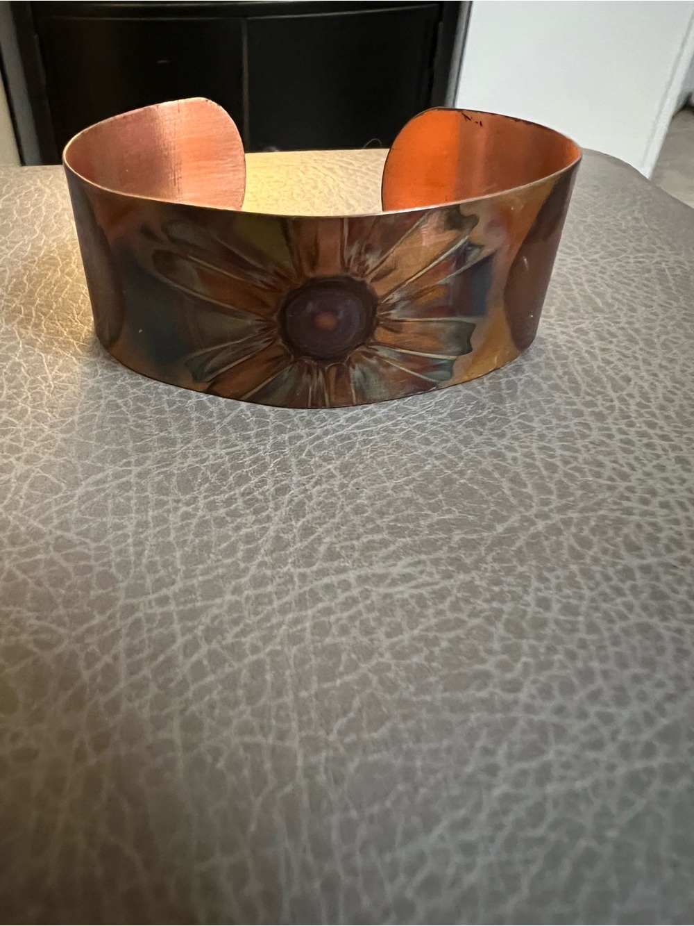 Vintage Copper Floral Cuff Bracelet - Copper Brown Tones